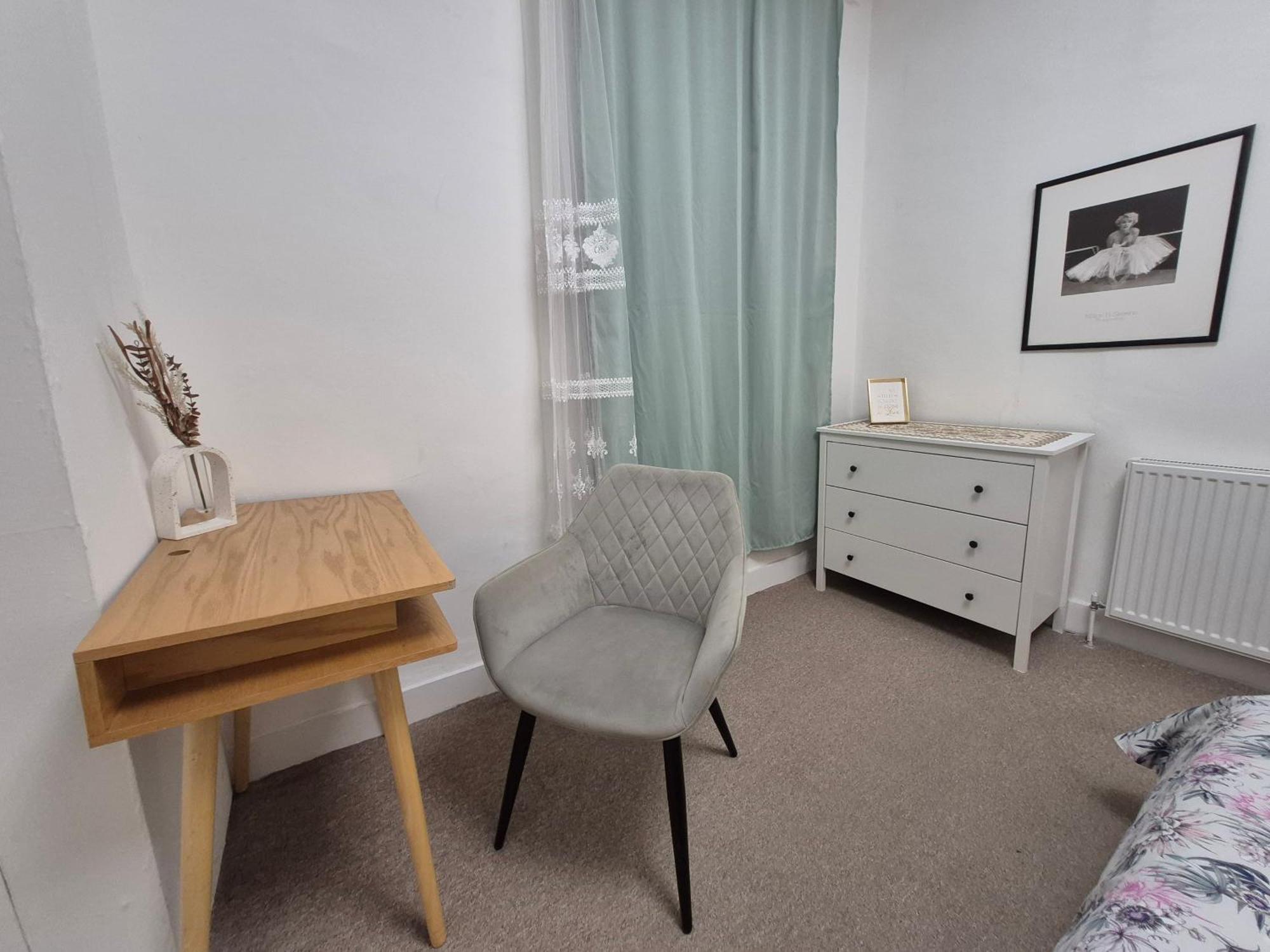 Stylish And Bright Flat In London N8 Turnpike Lane - Piccadilly Line Apartment Exterior photo